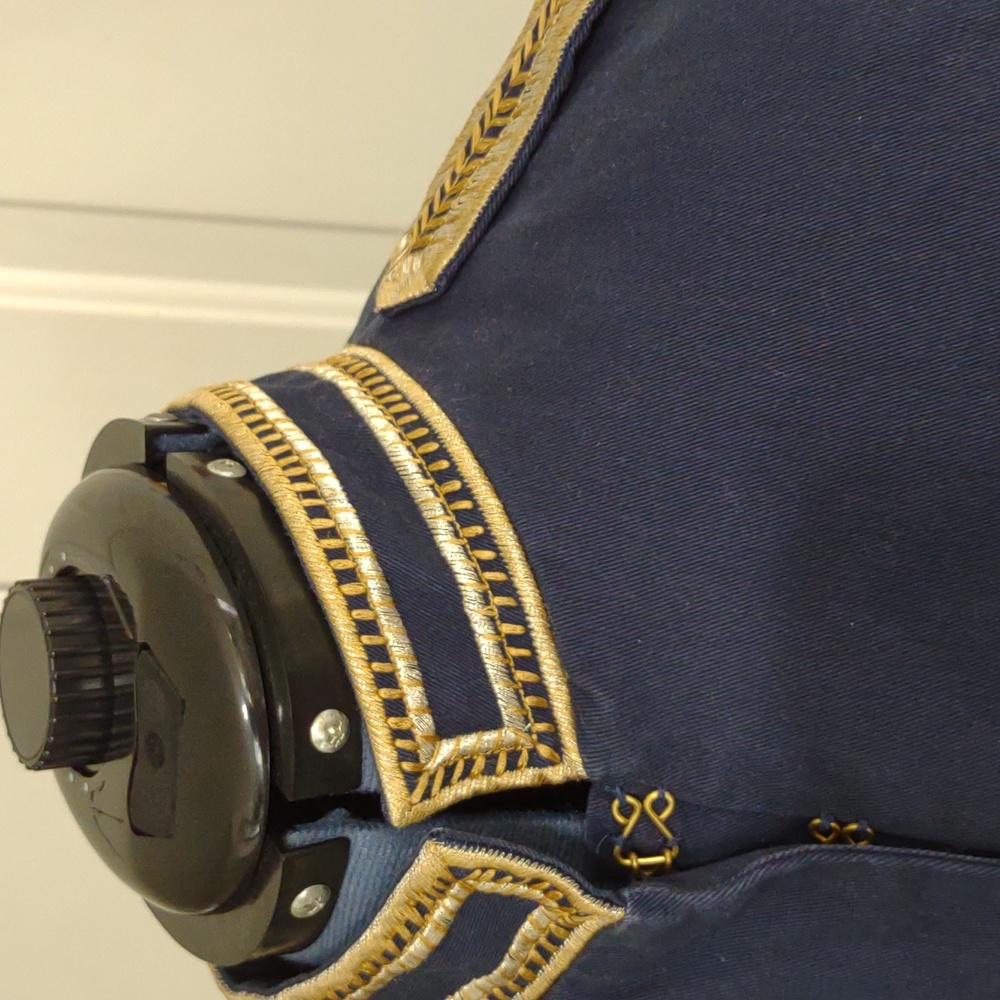 90s Cropped Hussar Jacket – Navy & Gold Statement Military Blazer - Picture 4 of 13